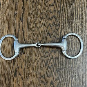 Egg butt, snaffle horse equestrian English  Stainless Steel Horse Bit